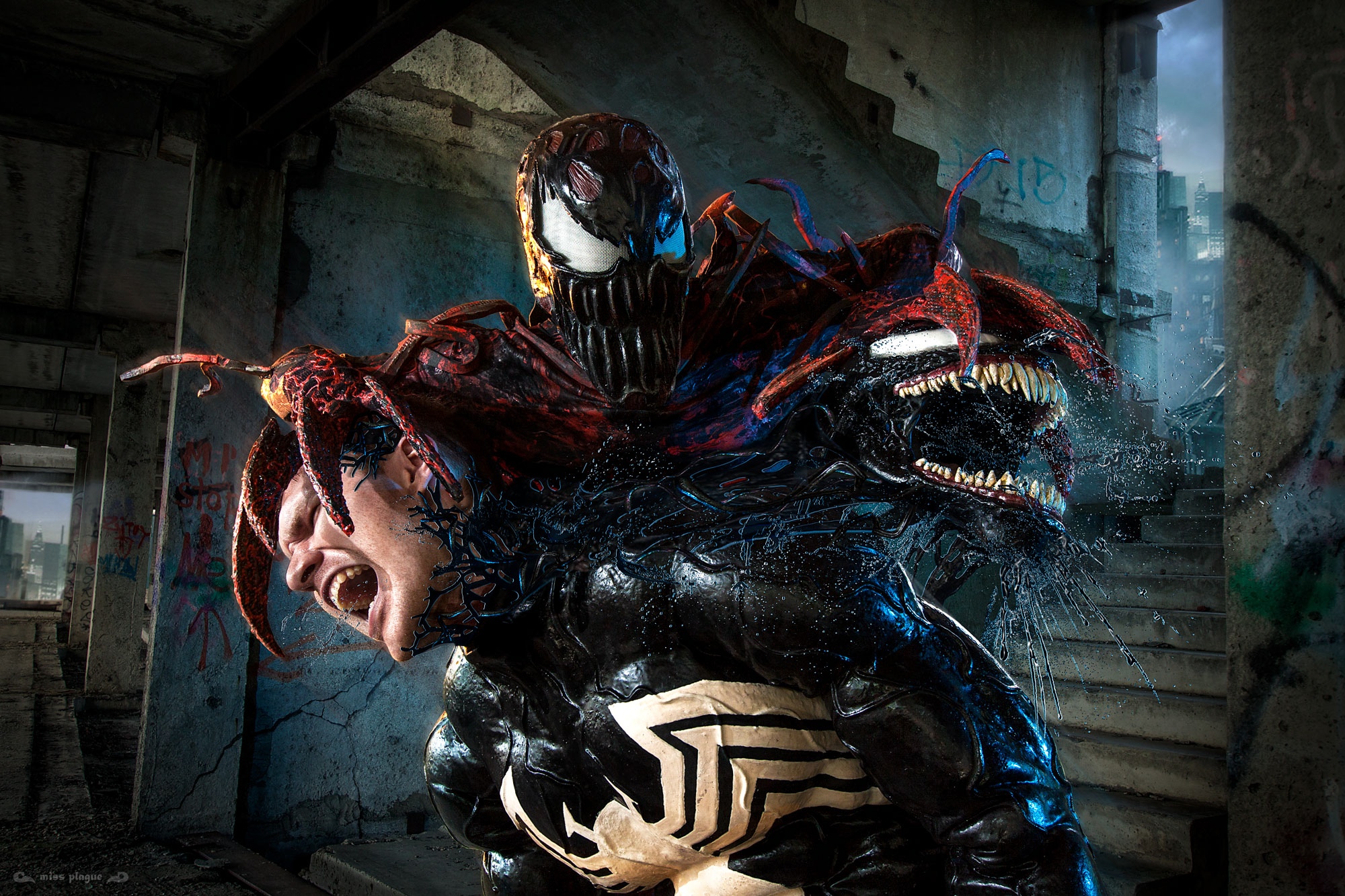Hitman в образе Venom
