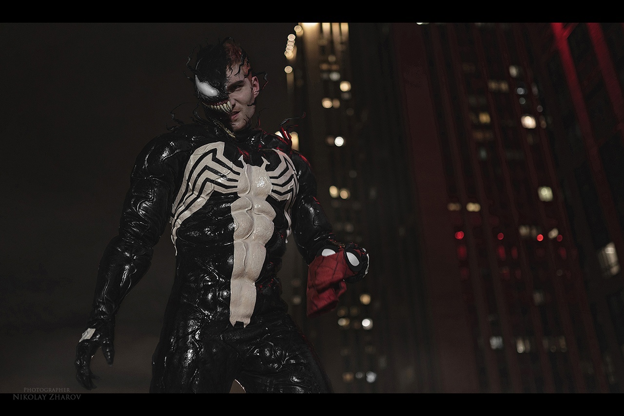 Hitman в образе Venom "Eddie Brock"